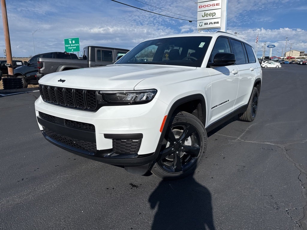 2025 Jeep Grand Cherokee GRAND CHEROKEE L ALTITUDE X 4X4