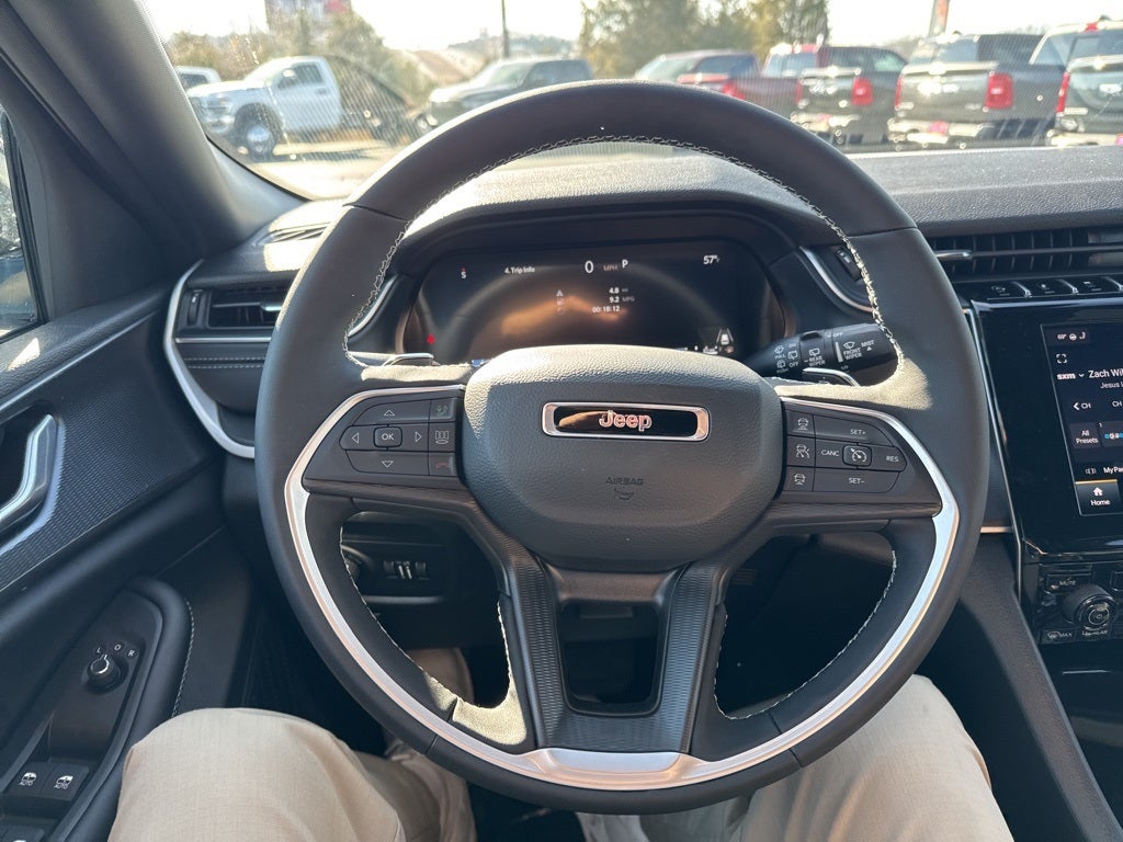 2025 Jeep Grand Cherokee GRAND CHEROKEE L ALTITUDE X 4X4