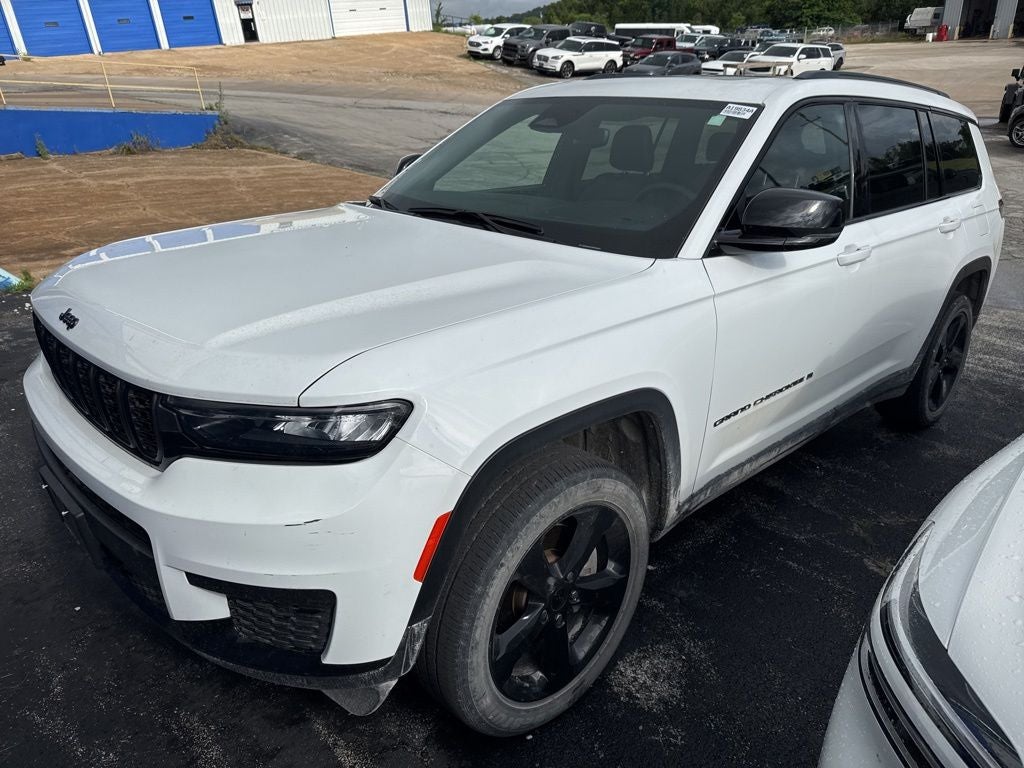 2023 Jeep Grand Cherokee L Altitude 4x4's photo
