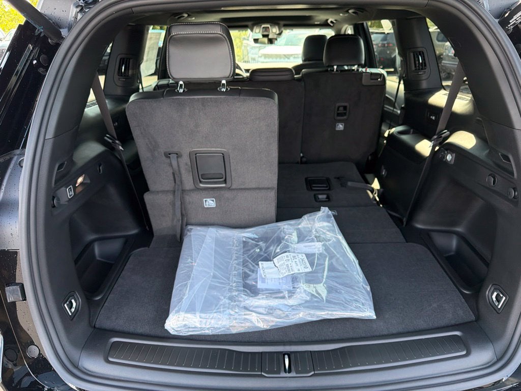 2027 Jeep Grand Cherokee GRAND CHEROKEE L LAREDO ALTITUDE 4X4