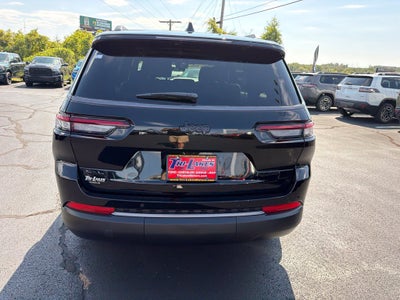 2027 Jeep Grand Cherokee GRAND CHEROKEE L LAREDO ALTITUDE 4X4