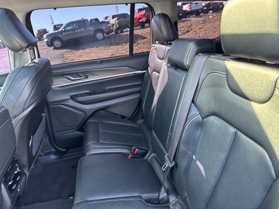 2023 Jeep Grand Cherokee L Limited 4x4