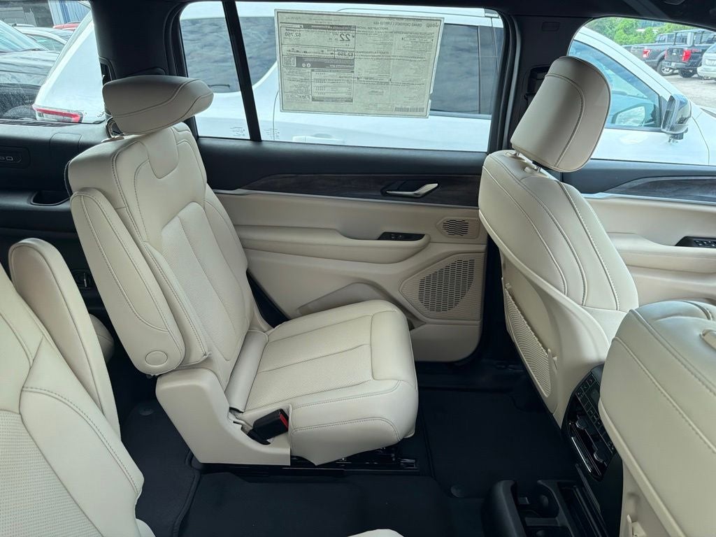 2026 Jeep Grand Cherokee GRAND CHEROKEE L LIMITED 4X4