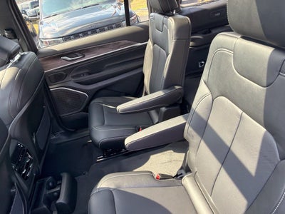 2027 Jeep Grand Cherokee GRAND CHEROKEE L LIMITED RESERVE 4X4