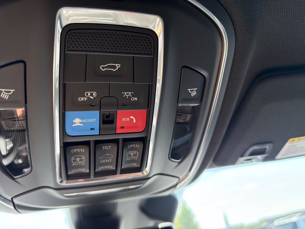 2027 Jeep Grand Cherokee GRAND CHEROKEE L LIMITED RESERVE 4X4
