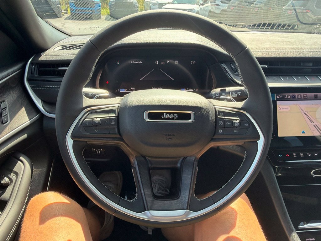 2027 Jeep Grand Cherokee GRAND CHEROKEE L LIMITED RESERVE 4X4