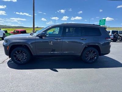 2026 Jeep Grand Cherokee GRAND CHEROKEE L LIMITED RESERVE 4X4