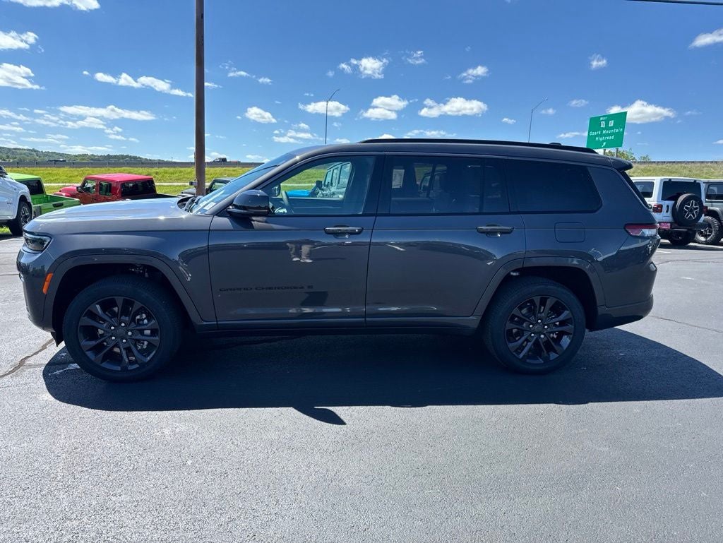 2026 Jeep Grand Cherokee GRAND CHEROKEE L LIMITED RESERVE 4X4