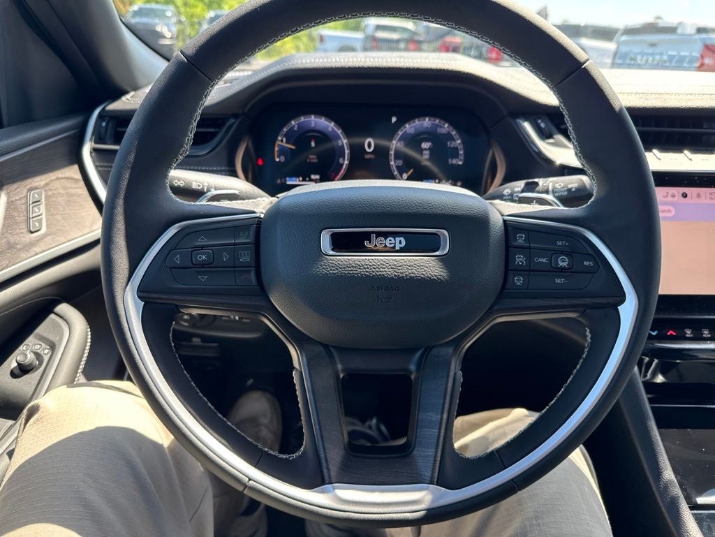 2026 Jeep Grand Cherokee GRAND CHEROKEE L LIMITED RESERVE 4X4