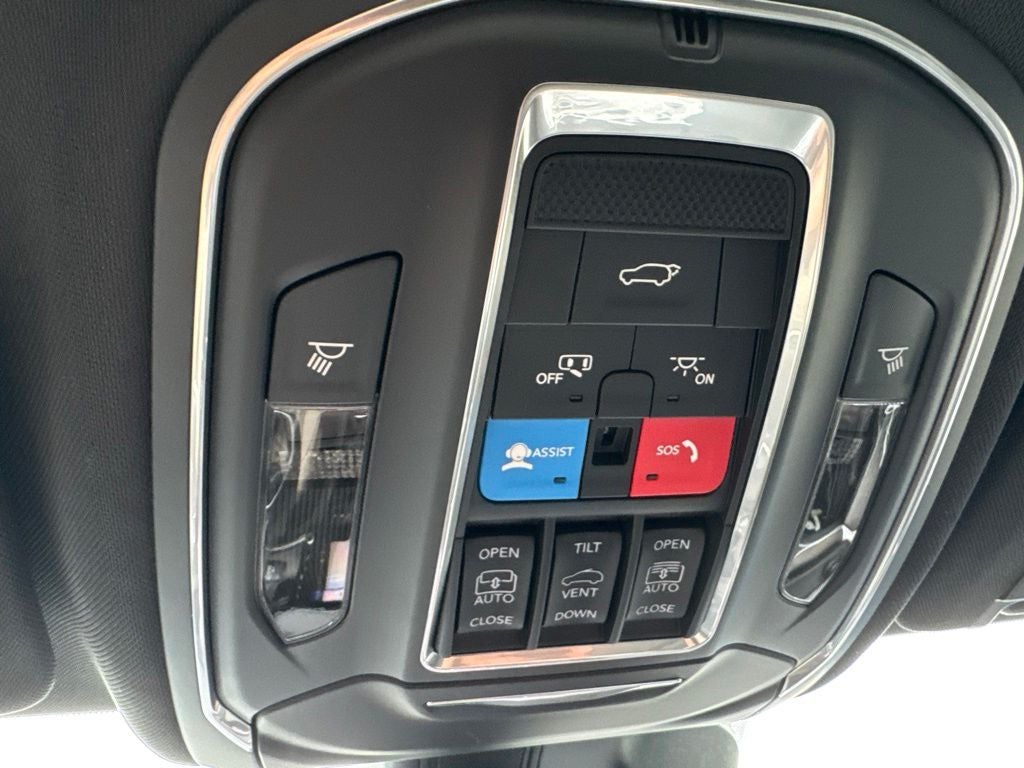 2026 Jeep Grand Cherokee GRAND CHEROKEE L LIMITED RESERVE 4X4