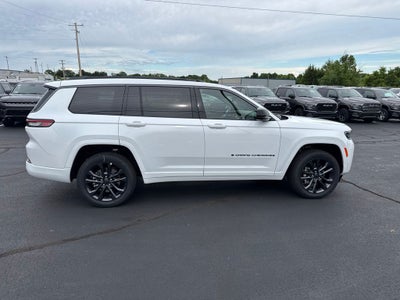 2026 Jeep Grand Cherokee GRAND CHEROKEE L LIMITED RESERVE 4X4
