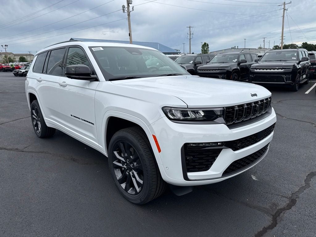 2026 Jeep Grand Cherokee GRAND CHEROKEE L LIMITED RESERVE 4X4