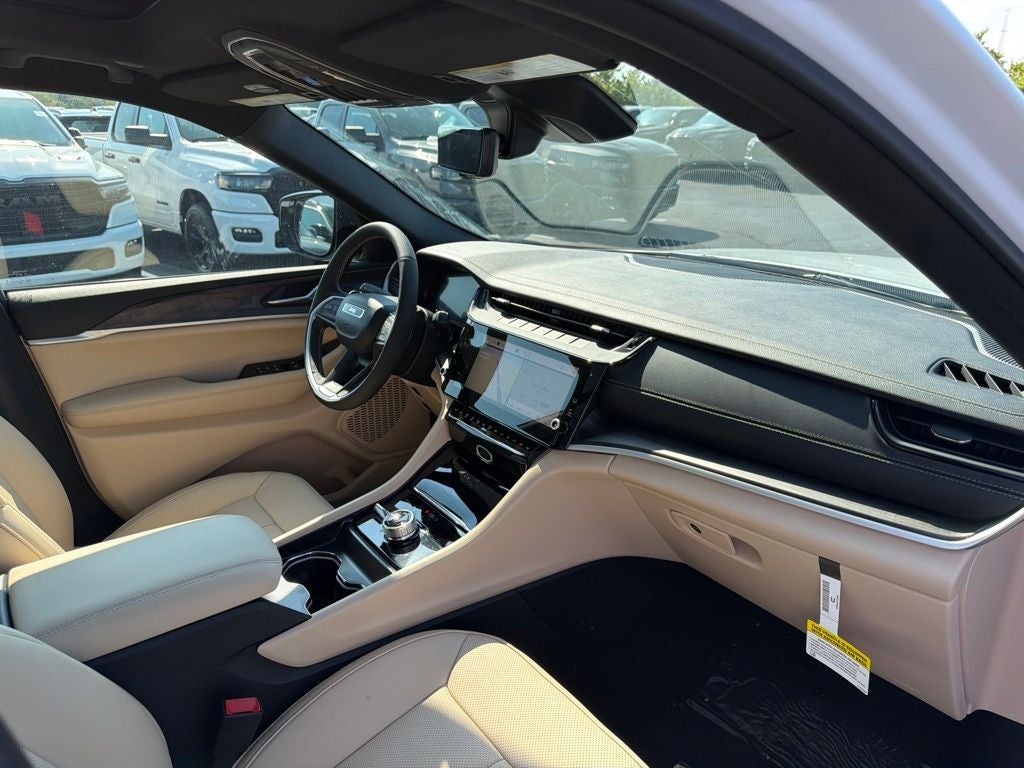 2026 Jeep Grand Cherokee GRAND CHEROKEE L LIMITED 4X4