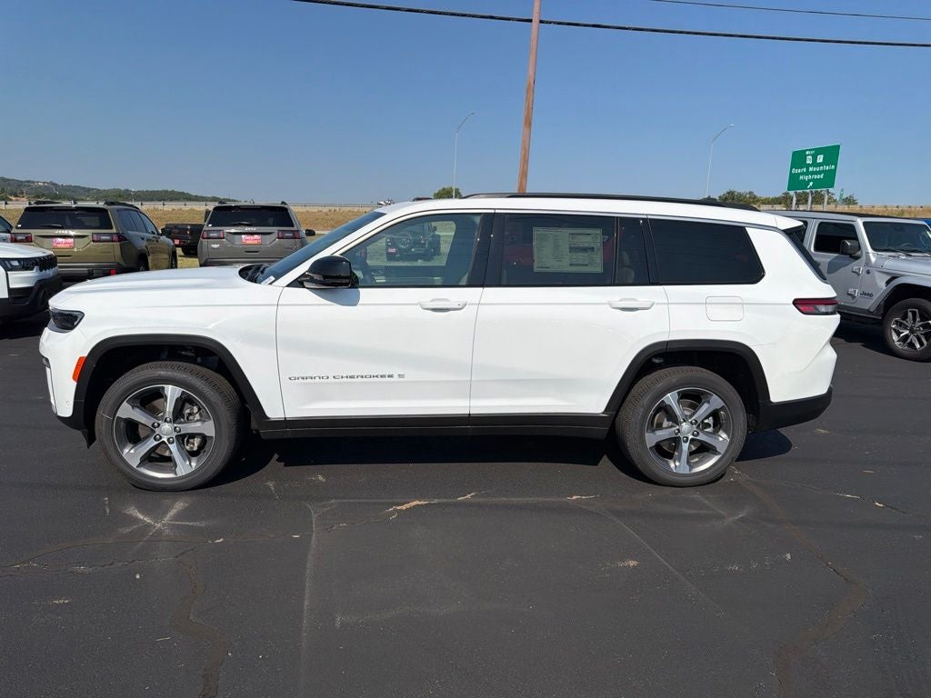 2026 Jeep Grand Cherokee GRAND CHEROKEE L LIMITED 4X4