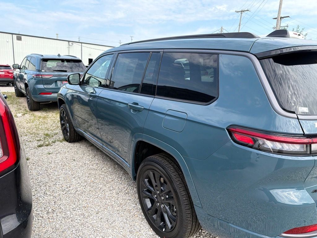 2026 Jeep Grand Cherokee GRAND CHEROKEE L LIMITED RESERVE 4X4