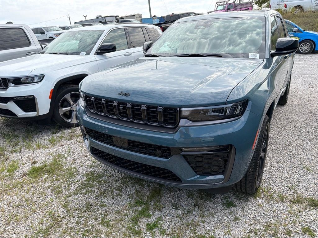 2026 Jeep Grand Cherokee GRAND CHEROKEE L LIMITED RESERVE 4X4