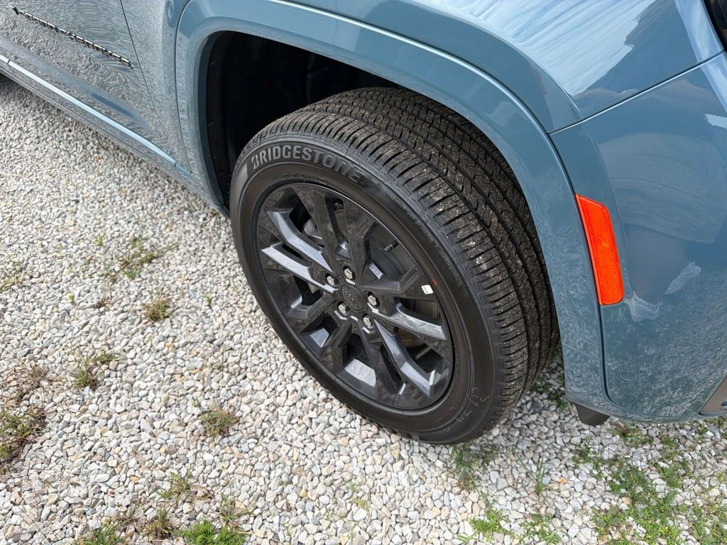 2026 Jeep Grand Cherokee GRAND CHEROKEE L LIMITED RESERVE 4X4
