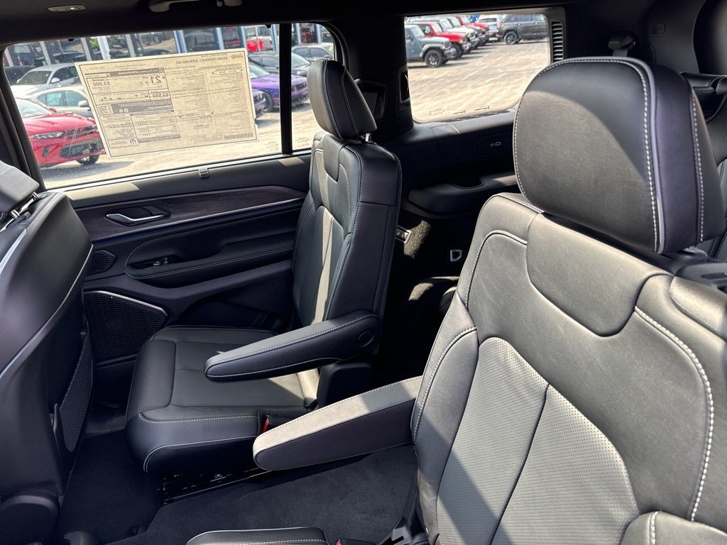 2024 Jeep Grand Cherokee GRAND CHEROKEE L OVERLAND 4X4