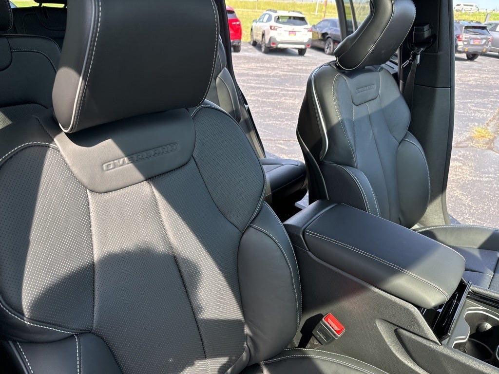 2024 Jeep Grand Cherokee GRAND CHEROKEE L OVERLAND 4X4