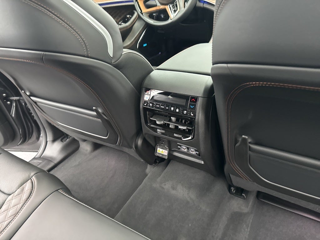 2025 Jeep Grand Cherokee GRAND CHEROKEE L SUMMIT RESERVE 4X4