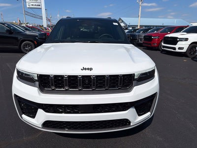 2027 Jeep Grand Cherokee GRAND CHEROKEE L SUMMIT 4X4
