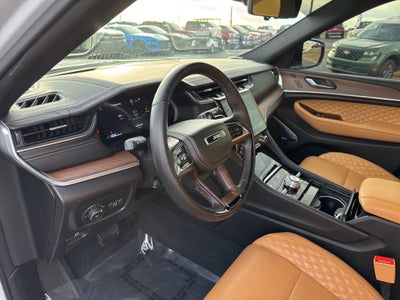 2023 Jeep Grand Cherokee L Summit 4x4