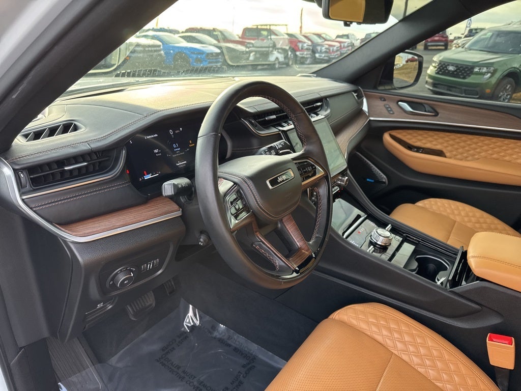 2023 Jeep Grand Cherokee L Summit 4x4