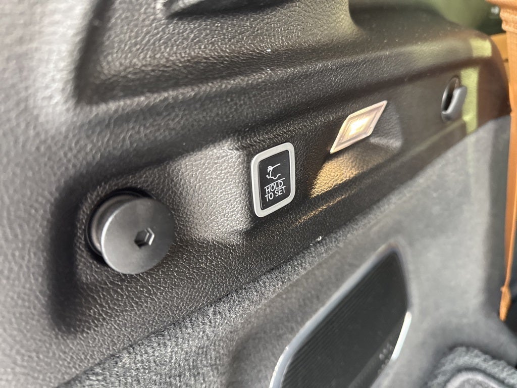 2023 Jeep Grand Cherokee L Summit 4x4