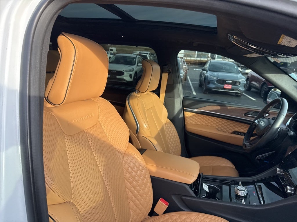 2023 Jeep Grand Cherokee L Summit 4x4