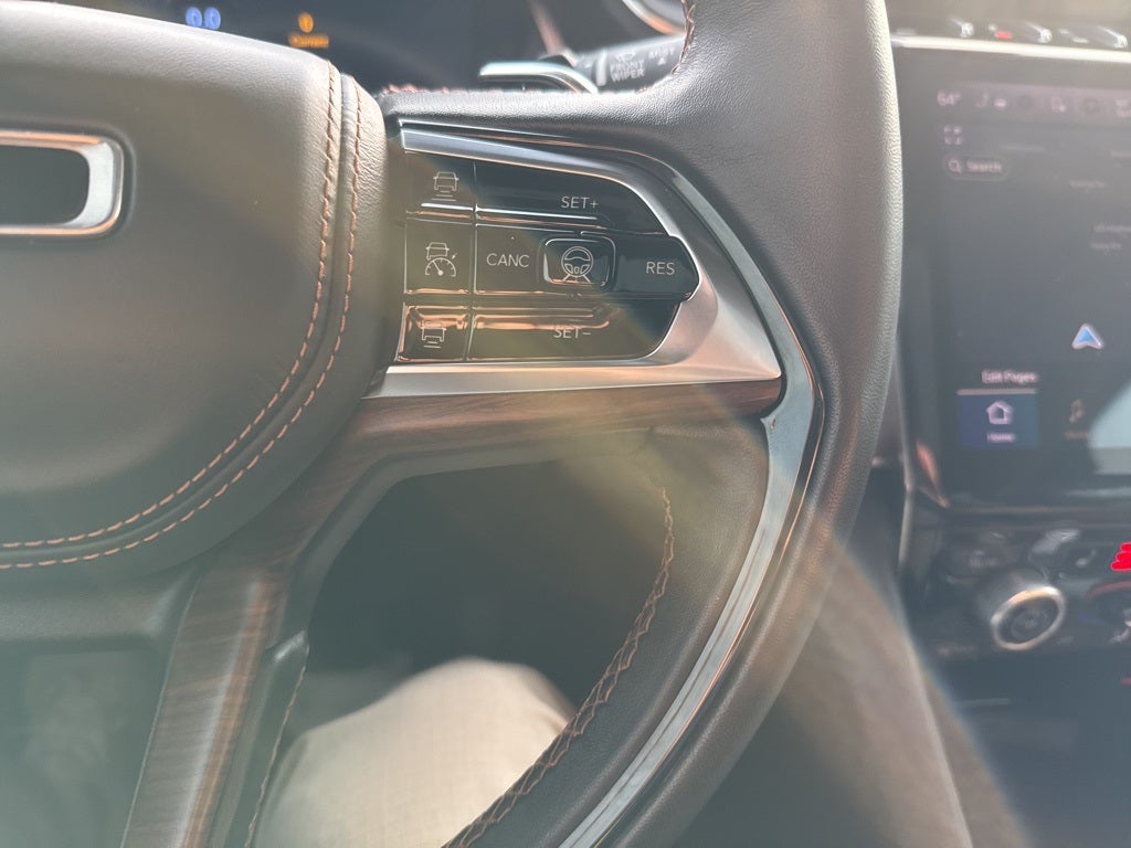 2023 Jeep Grand Cherokee L Summit 4x4