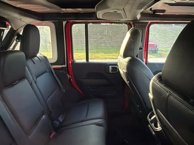 2025 Jeep Wrangler 4-Door Recon 4x4