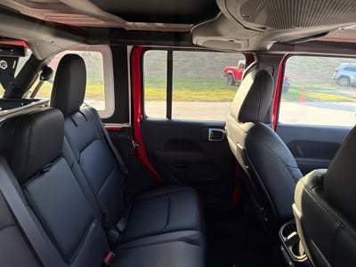 2025 Jeep Wrangler 4-Door Recon 4x4