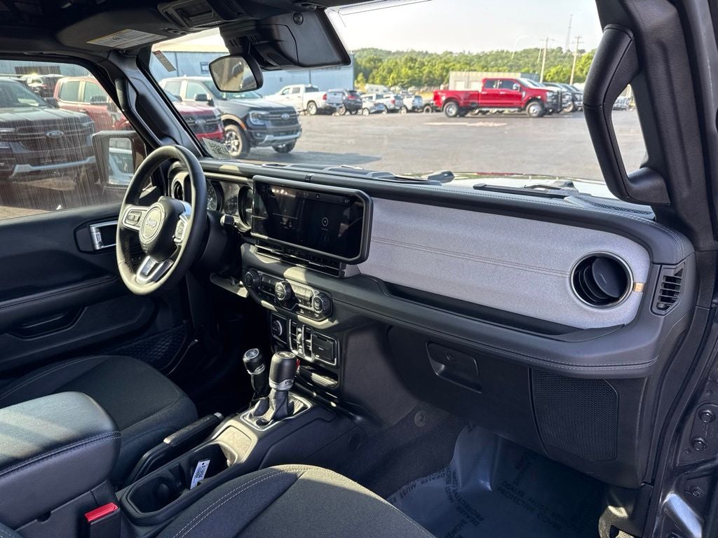 2024 Jeep Wrangler 4xe Sahara 4xe