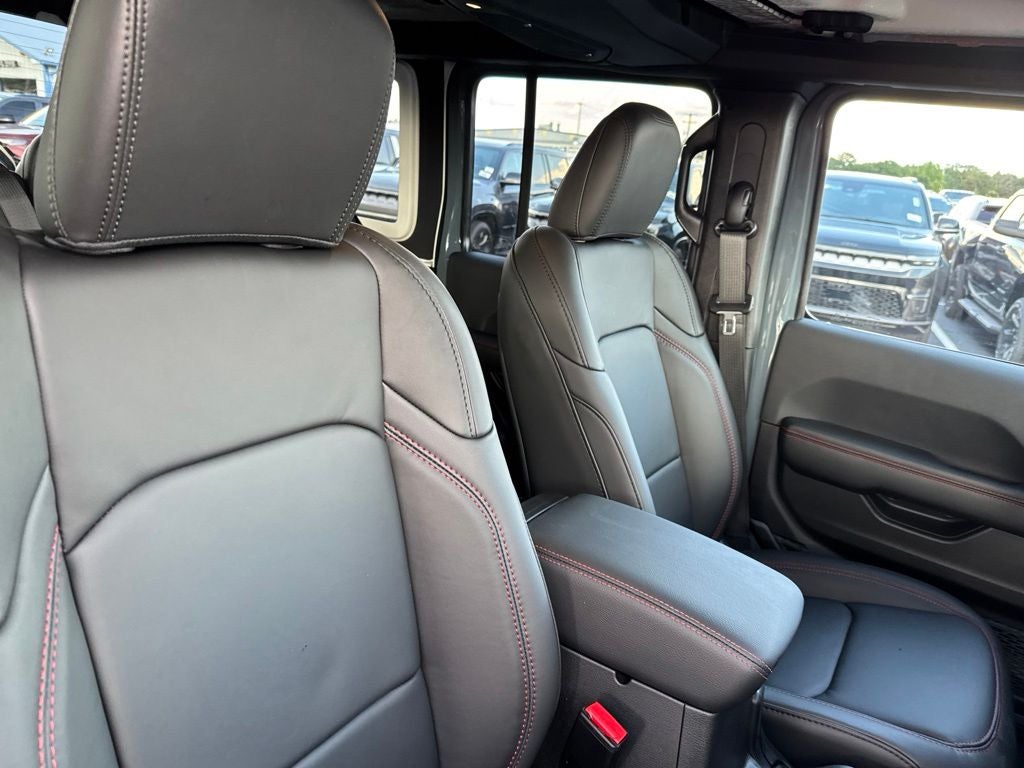 2026 Jeep Wrangler WRANGLER 4-DOOR MOAB 392