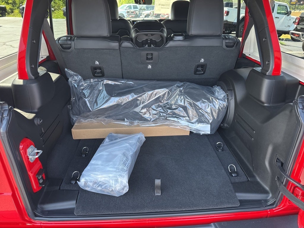 2025 Jeep Wrangler WRANGLER 4-DOOR RUBICON 392