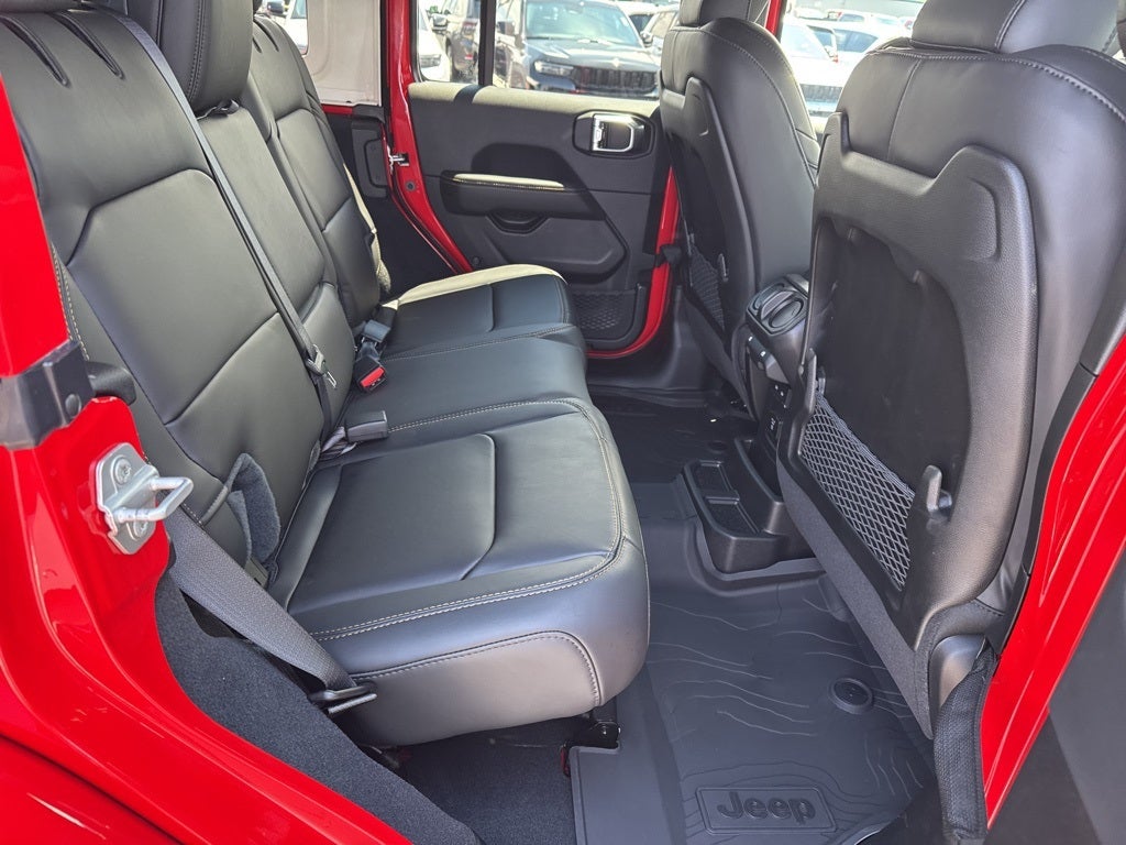 2025 Jeep Wrangler WRANGLER 4-DOOR RUBICON 392