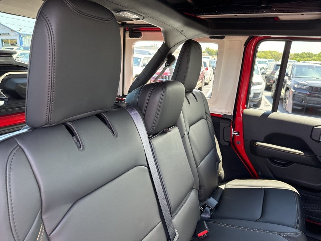 2025 Jeep Wrangler WRANGLER 4-DOOR RUBICON 392