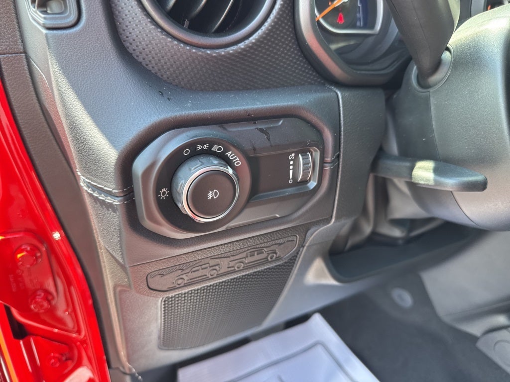 2025 Jeep Wrangler WRANGLER 4-DOOR RUBICON 392