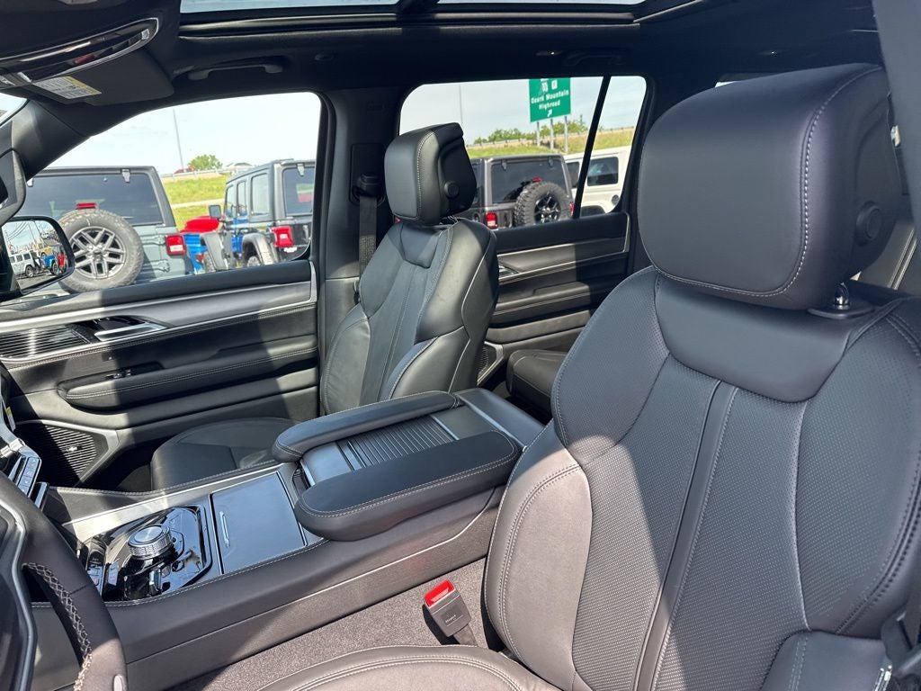 2026 Jeep Grand Wagoneer GRAND WAGONEER L 4X4