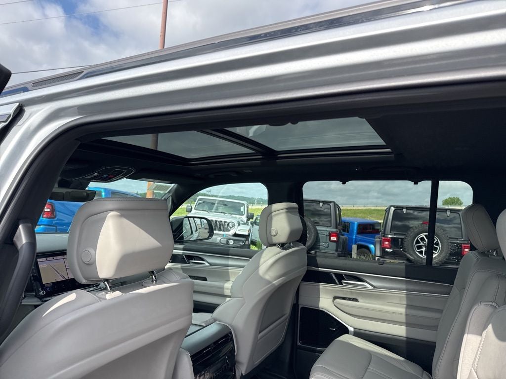 2026 Jeep Grand Wagoneer GRAND WAGONEER L LIMITED RESERVE 4X4