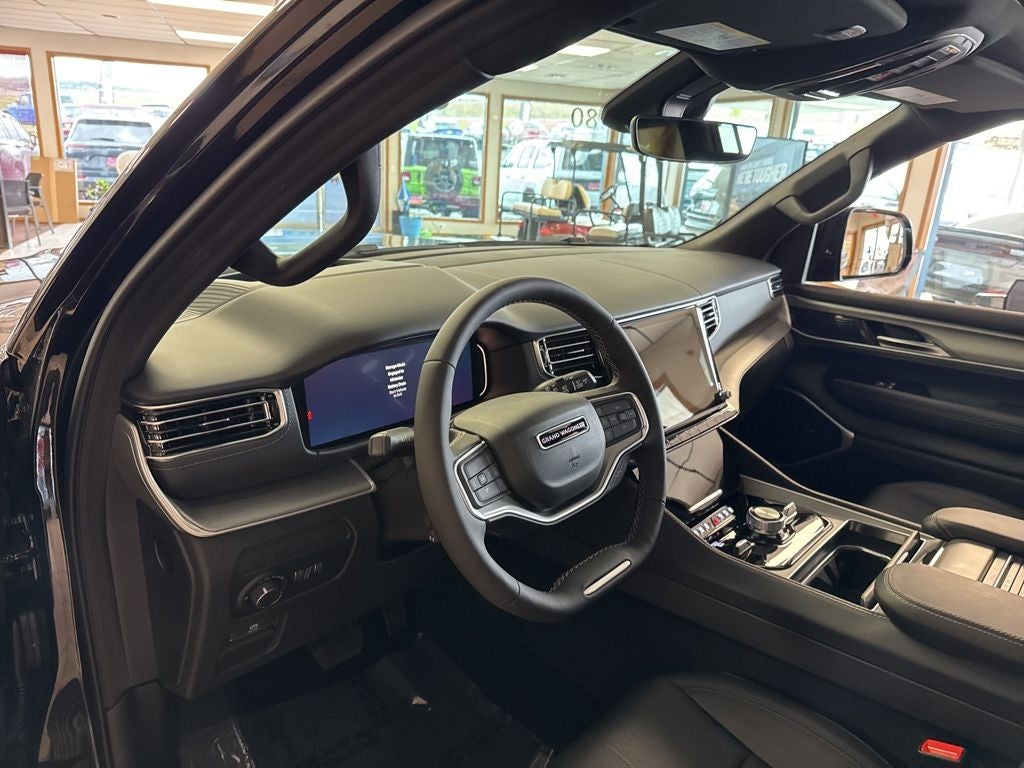 2026 Jeep Grand Wagoneer GRAND WAGONEER L LIMITED RESERVE 4X4