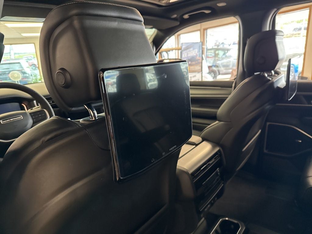 2026 Jeep Grand Wagoneer GRAND WAGONEER L LIMITED RESERVE 4X4