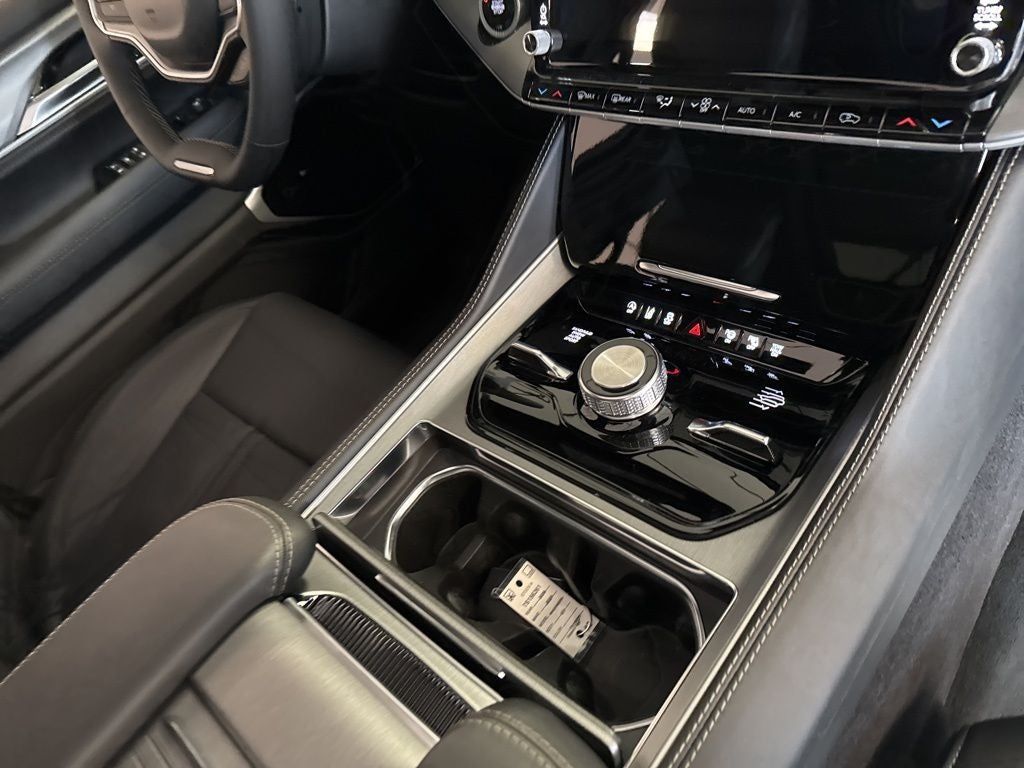 2026 Jeep Grand Wagoneer GRAND WAGONEER L LIMITED RESERVE 4X4