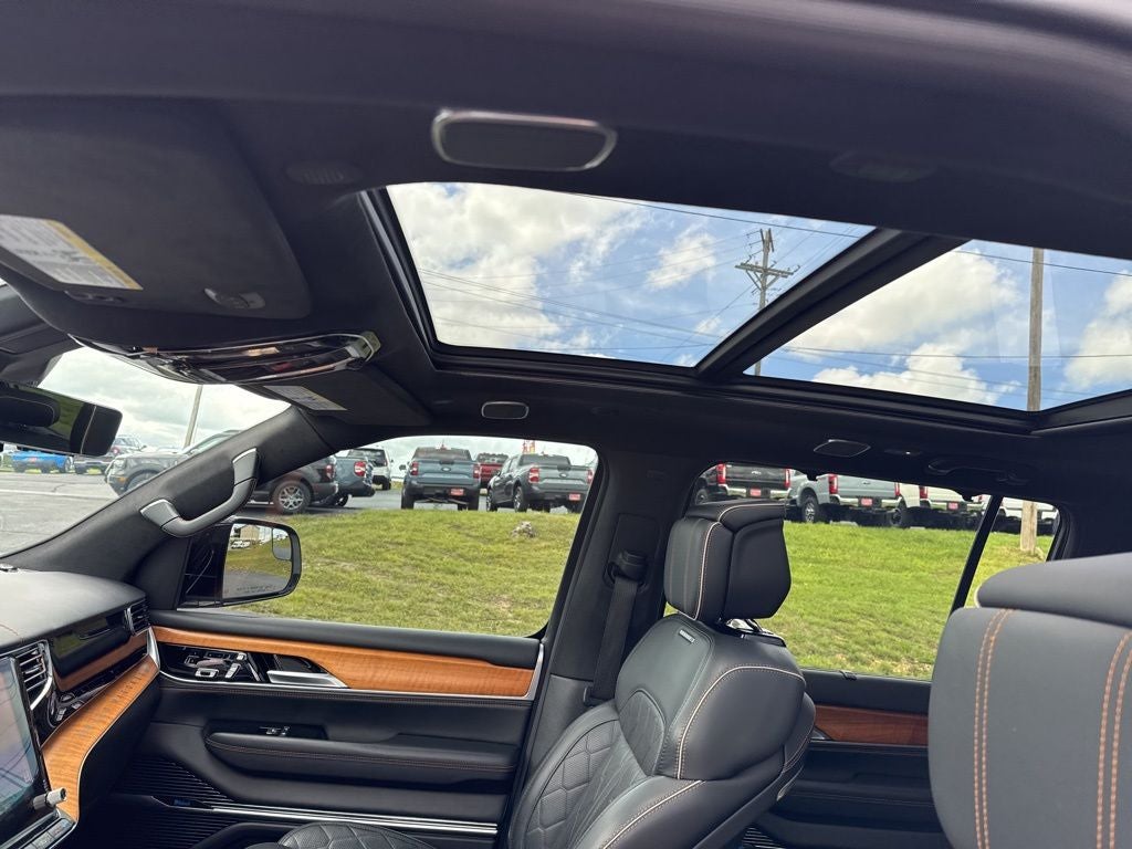 2024 Jeep Grand Wagoneer L Series III 4x4