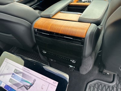 2024 Jeep Grand Wagoneer L Series III 4x4