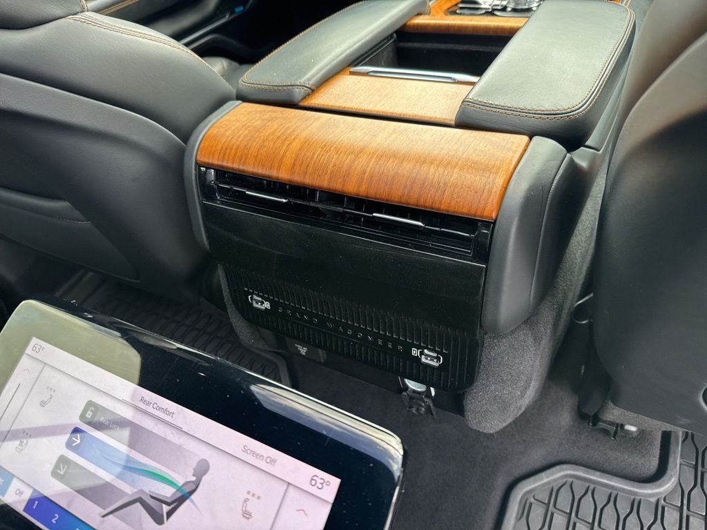 2024 Jeep Grand Wagoneer L Series III 4x4