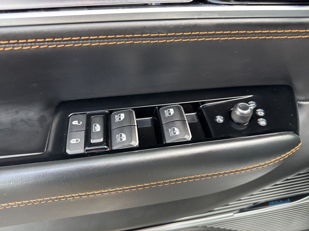 2024 Jeep Grand Wagoneer L Series III 4x4