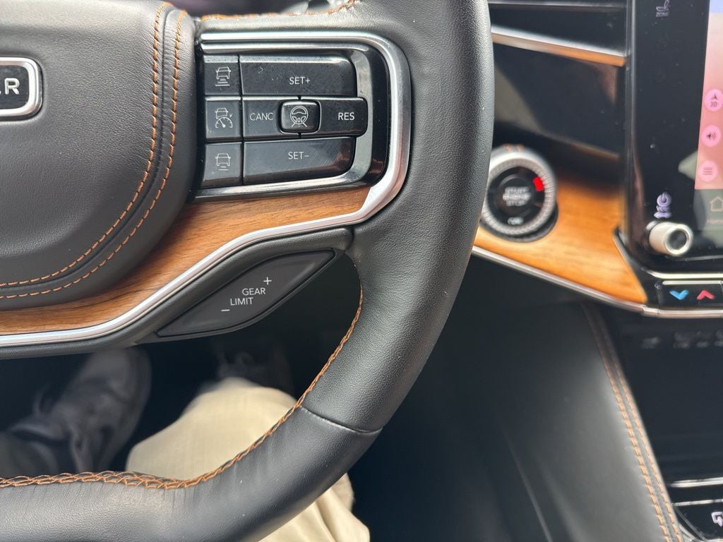 2024 Jeep Grand Wagoneer L Series III 4x4