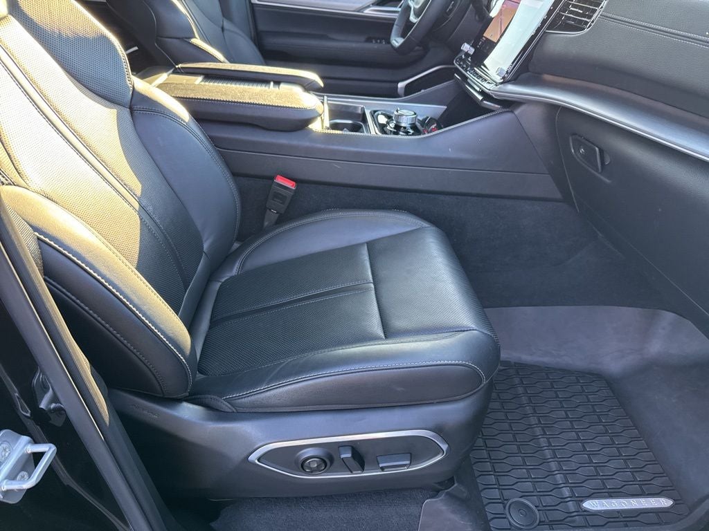 2025 Jeep Wagoneer 4x4