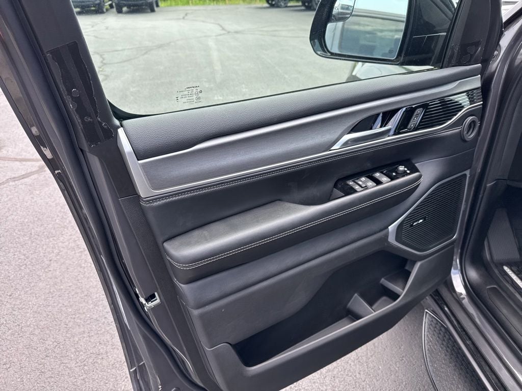 2026 Jeep Grand Wagoneer GRAND WAGONEER UPLAND 4X4